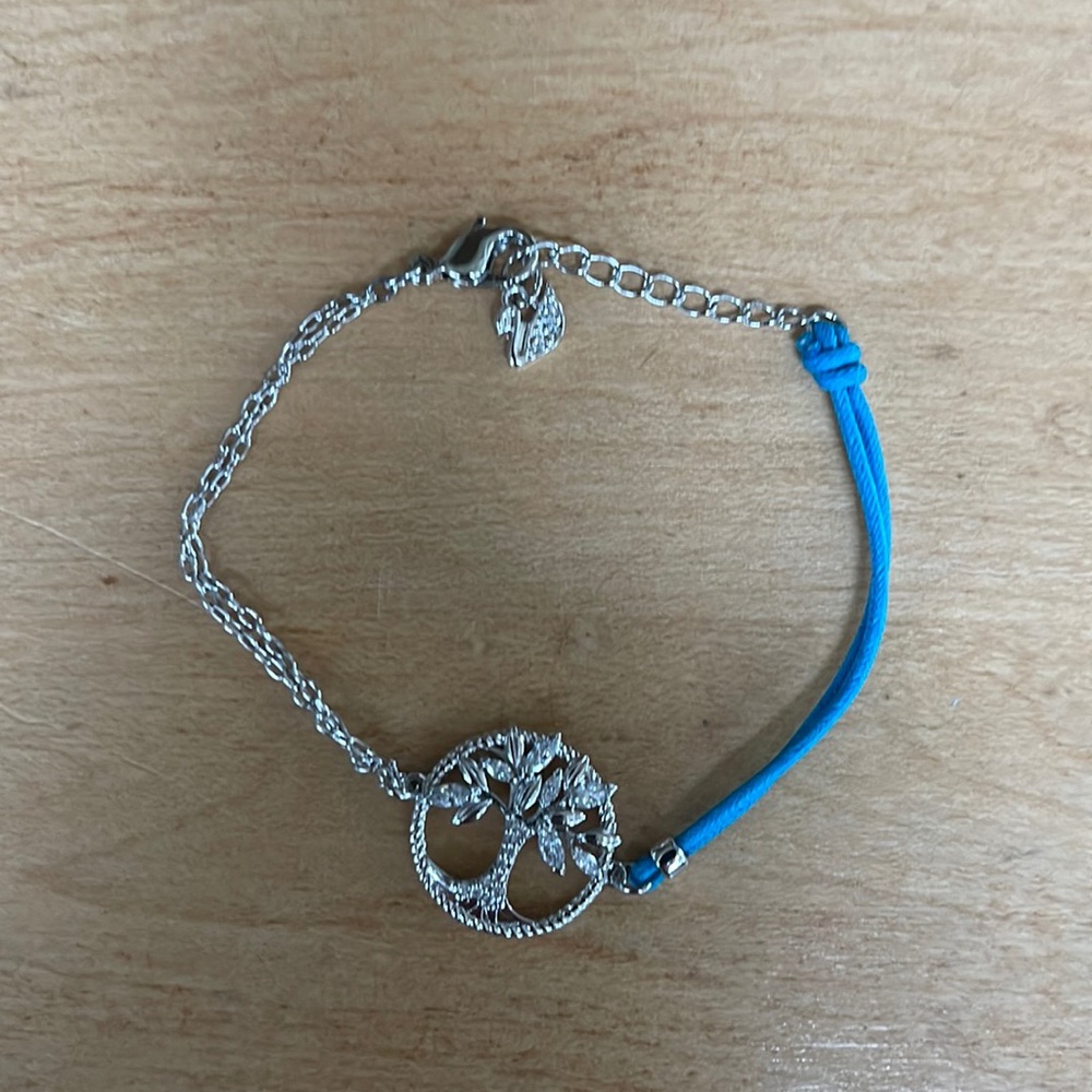 Swarovski bracelet tree